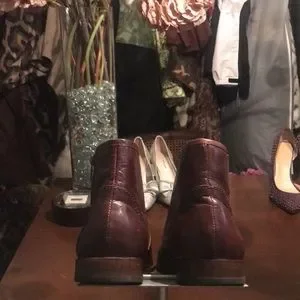 Hudson England | Shoes | Preloved Est 99 H Hudson England  display picture 3